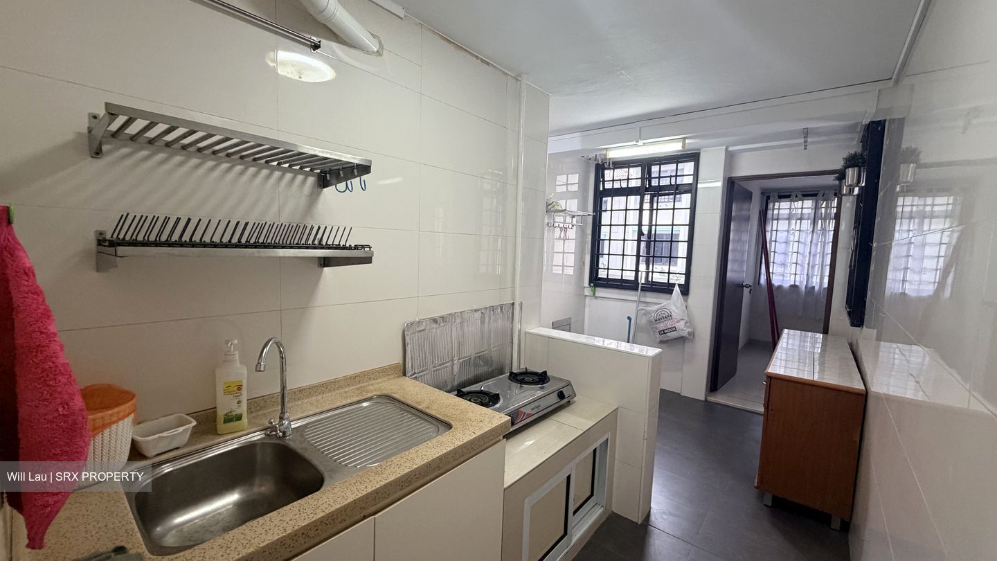 Blk 30 Jalan Klinik (Bukit Merah), HDB 3 Rooms #611711421